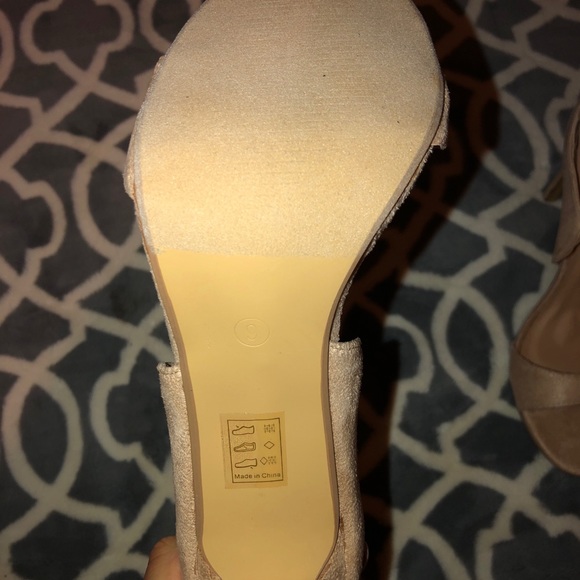 ❌SOLD❌ NEW Beige Lace Up Heels - Picture 4 of 5
